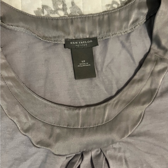 Ann Taylor top - Picture 3 of 3